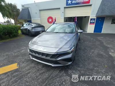 2024 Hyundai Elantra SEL - zdjęcie 1 z 17 - miniatura
