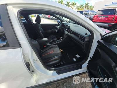 2019 Hyundai Veloster Turbo - zdjęcie 15 z 22 - miniatura