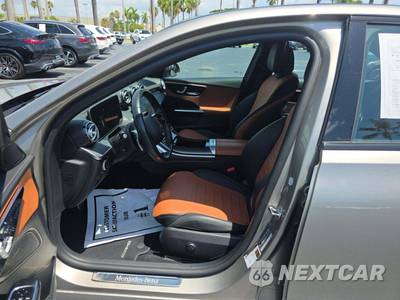 2023 Mercedes-Benz C 300 Sedan - zdjęcie 3 z 20 - miniatura