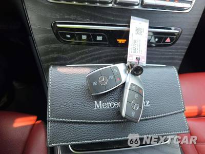 2022 Mercedes-Benz AMG GLC 43 4MATIC - zdjęcie 8 z 20 - miniatura