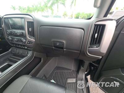 2017 GMC Sierra 1500 SLT Crew Cab Short Bed 4SA - zdjęcie 16 z 22 - miniatura