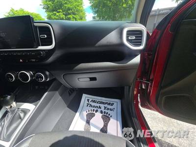 2024 Hyundai Venue Limited - zdjęcie 16 z 17 - miniatura