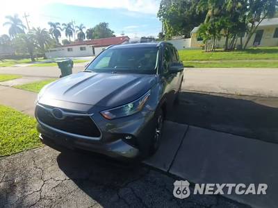 2023 Toyota Highlander Hybrid XLE - zdjęcie 1 z 21 - miniatura