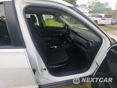 2022 Nissan Kicks S - zdjęcie 15 z 19 - miniatura