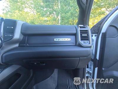 2026 Ram 2500 Rebel Crew Cab Medium Bed - zdjęcie 16 z 18 - miniatura