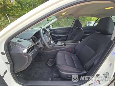 2026 Nissan Altima SV - zdjęcie 3 z 18 - miniatura