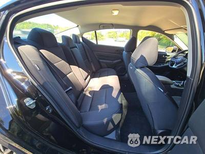 2026 Nissan Altima SV - zdjęcie 13 z 18 - miniatura