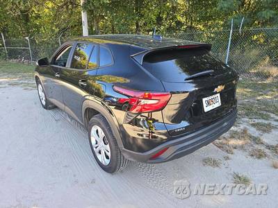 2026 Chevrolet Trax LS - zdjęcie 2 z 21 - miniatura