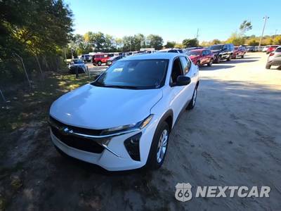 2026 Chevrolet Trax LS - zdjęcie 1 z 19 - miniatura