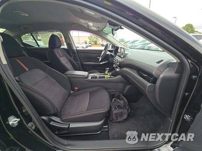 2023 Nissan Sentra SR - zdjęcie 15 z 18 - miniatura