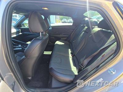 2024 Hyundai Elantra N Line - zdjęcie 10 z 22 - miniatura