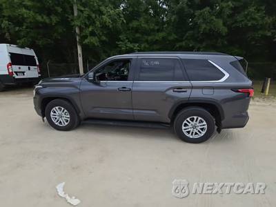 2026 Toyota Sequoia SR5 - zdjęcie 3 z 26 - miniatura