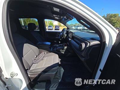 2023 Chevrolet Colorado Trail Boss Crew Cab Medium Bed 0TR - zdjęcie 15 z 22 - miniatura