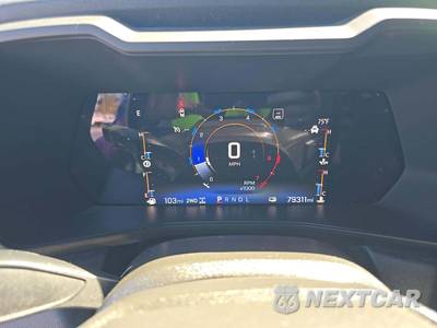 2023 Chevrolet Colorado Trail Boss Crew Cab Medium Bed 0TR - zdjęcie 6 z 22 - miniatura