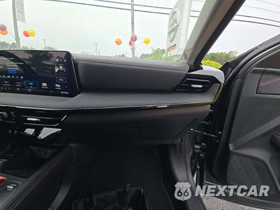 2026 Nissan Kicks SR - zdjęcie 16 z 17 - miniatura