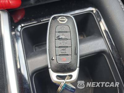 2026 Nissan Pathfinder SL - zdjęcie 5 z 19 - miniatura