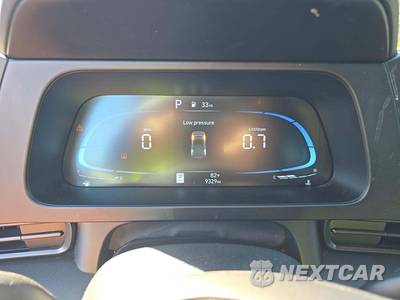 2025 Hyundai Elantra SEL Sport - zdjęcie 6 z 19 - miniatura