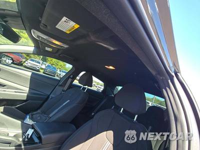 2025 Hyundai Elantra SEL Sport - zdjęcie 8 z 19 - miniatura