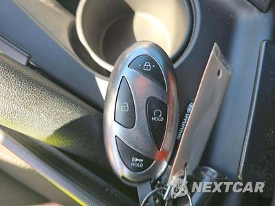 2025 Hyundai Elantra SEL Sport - zdjęcie 5 z 19 - miniatura