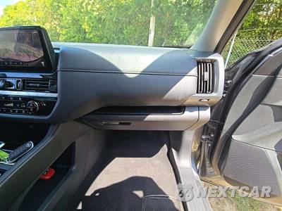 2026 Nissan Pathfinder SL - zdjęcie 17 z 21 - miniatura