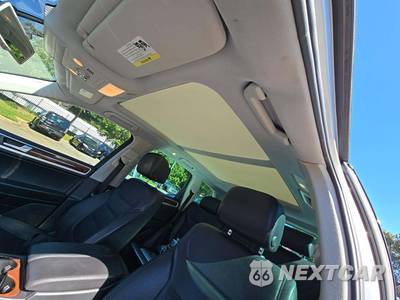 2012 Volkswagen Touareg TDI Sport w/Navigation - zdjęcie 8 z 22 - miniatura