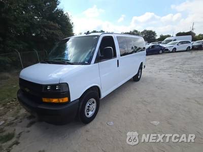 2025 Chevrolet Express 3500 Passenger Van LS 1LS 155.1" WB