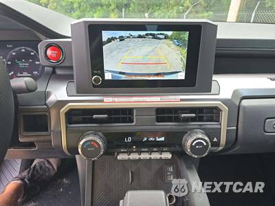 2026 Toyota Tacoma TRD Off-Road Crew Cab Medium Bed - zdjęcie 7 z 17 - miniatura