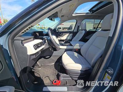 2025 Lincoln Aviator Premiere - zdjęcie 3 z 18 - miniatura