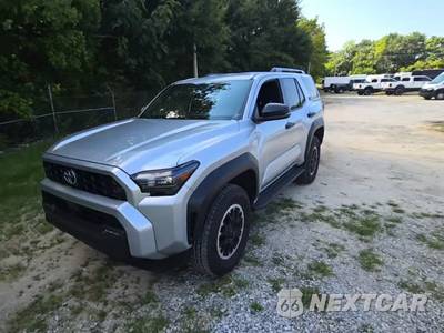 2026 Toyota 4Runner TRD Off Road - zdjęcie 1 z 17 - miniatura