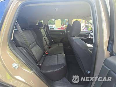 2025 Nissan Rogue SV - zdjęcie 13 z 20 - miniatura
