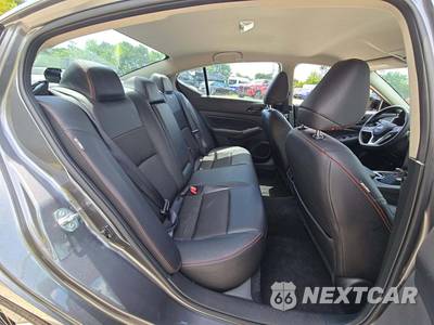 2026 Nissan Altima SR - zdjęcie 13 z 19 - miniatura