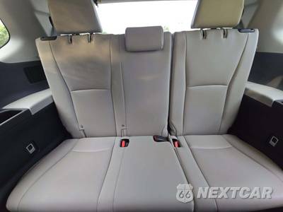 2026 Toyota Grand Highlander XLE - zdjęcie 11 z 19 - miniatura
