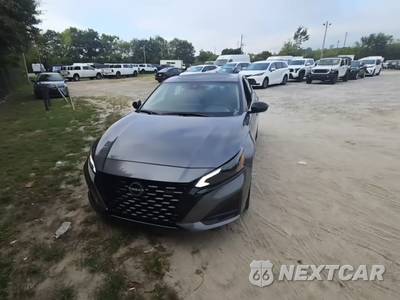 2026 Nissan Altima SR - zdjęcie 1 z 18 - miniatura
