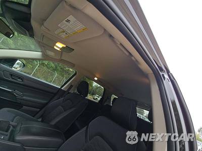 2026 Nissan Pathfinder S - zdjęcie 8 z 19 - miniatura