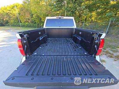 2026 Toyota Tacoma TRD Off-Road Crew Cab Medium Bed - zdjęcie 11 z 17 - miniatura