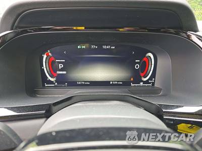 2026 Nissan Pathfinder SL - zdjęcie 6 z 18 - miniatura