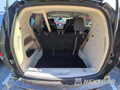 2024 Chrysler Pacifica Touring L 121.6" WB - zdjęcie 15 z 27 - miniatura