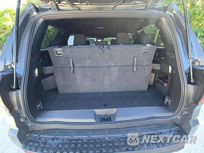 2026 Toyota 4Runner SR5 - zdjęcie 12 z 18 - miniatura