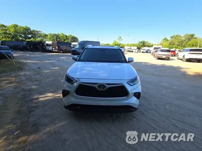 2026 Toyota Highlander XLE - zdjęcie 2 z 26 - miniatura