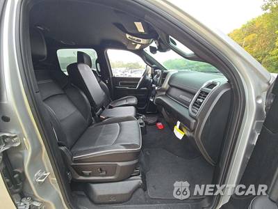 2026 Ram 2500 Laramie Crew Cab Medium Bed - zdjęcie 15 z 19 - miniatura
