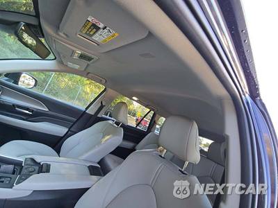 2026 Toyota Grand Highlander XLE - zdjęcie 8 z 18 - miniatura