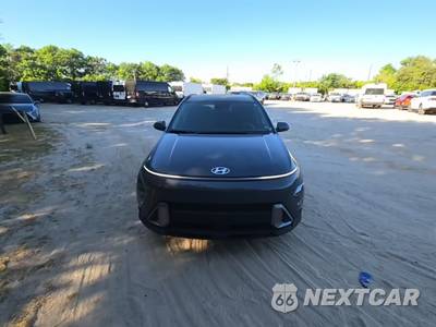 2025 Hyundai Kona SEL - zdjęcie 2 z 25 - miniatura