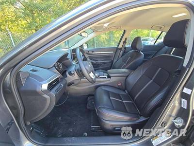 2026 Nissan Altima SR - zdjęcie 3 z 20 - miniatura