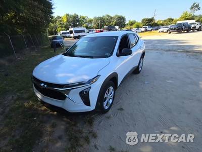 2026 Chevrolet Trax LS - zdjęcie 1 z 21 - miniatura