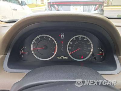 2010 Honda Accord Sedan EX-L - zdjęcie 9 z 43 - miniatura