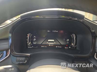 2023 INFINITI LUXE - zdjęcie 9 z 22 - miniatura