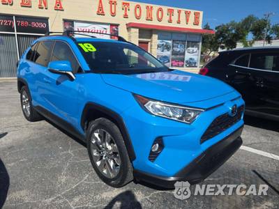 2019 Toyota RAV4 XLE Premium - zdjęcie 4 z 22 - miniatura