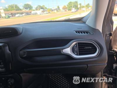 2018 Jeep Renegade Latitude - zdjęcie 19 z 26 - miniatura