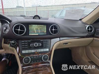 2014 Mercedes-Benz SL 550 - zdjęcie 10 z 22 - miniatura