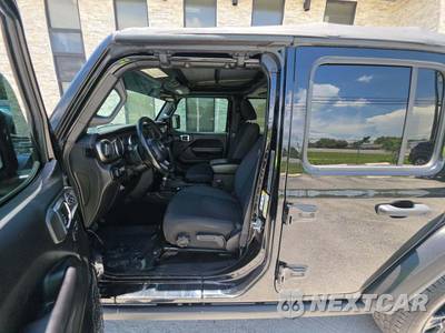 2018 Jeep Wrangler Unlimited Sport S - zdjęcie 6 z 23 - miniatura